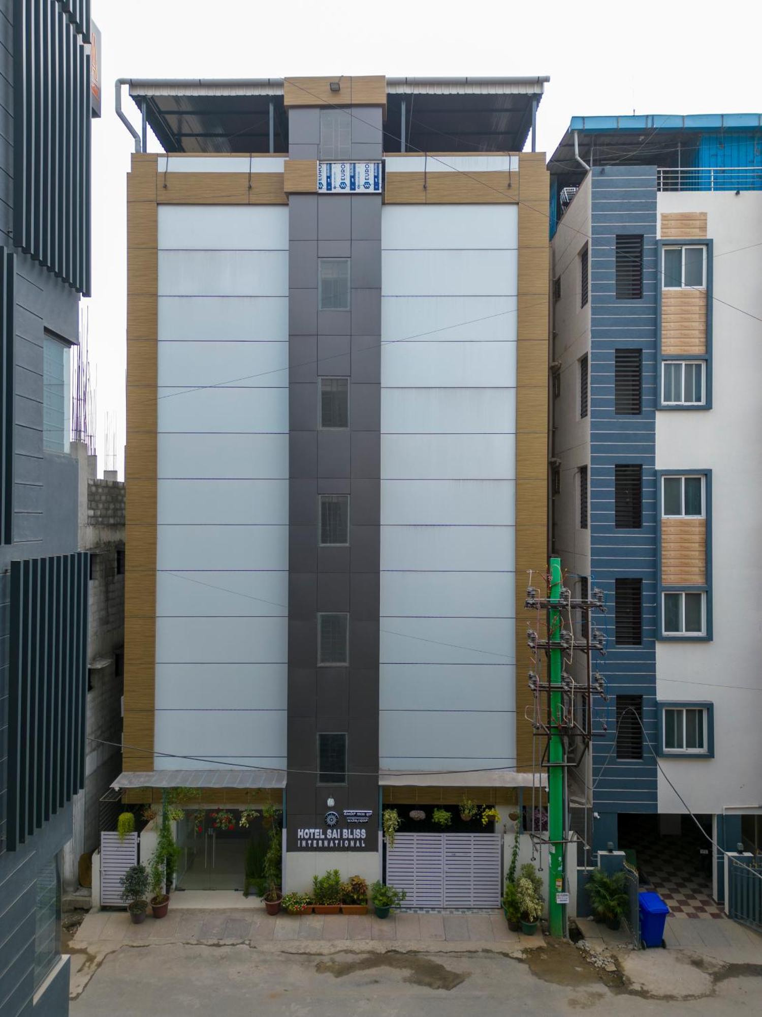 Sai Bliss Residency, Manyata Tech Park Hotel Bangalore Exterior foto