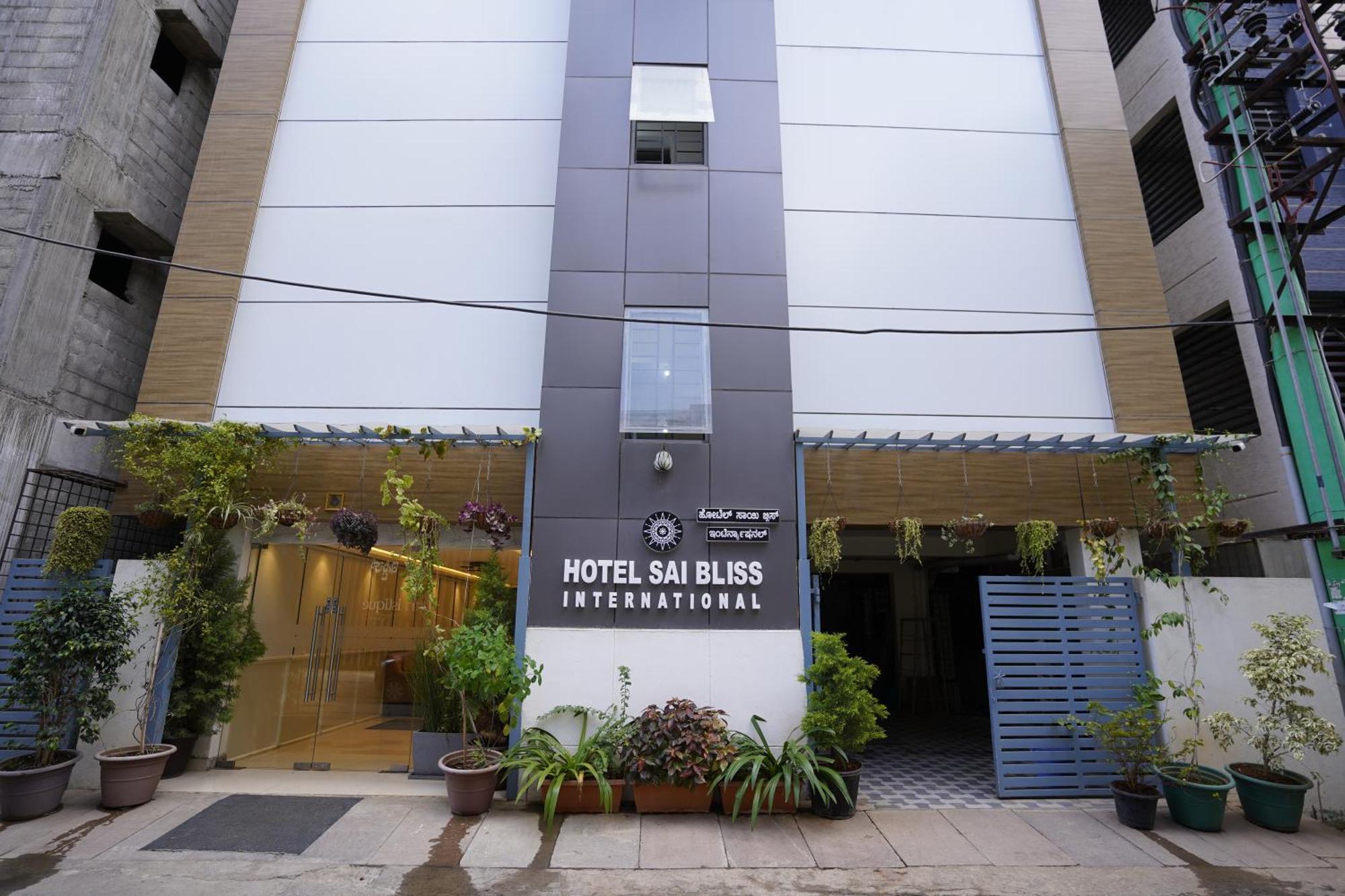 Sai Bliss Residency, Manyata Tech Park Hotel Bangalore Exterior foto