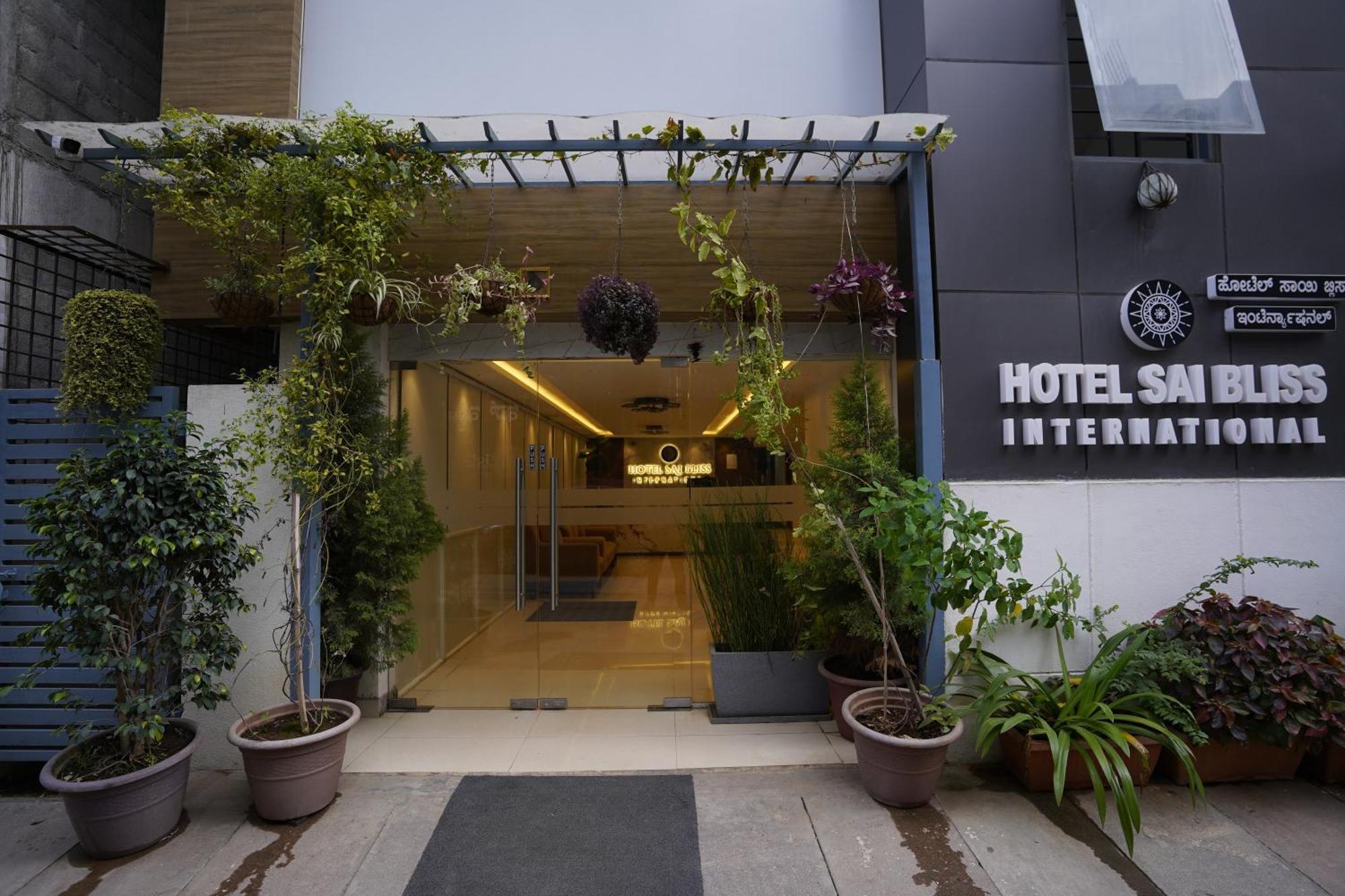 Sai Bliss Residency, Manyata Tech Park Hotel Bangalore Exterior foto