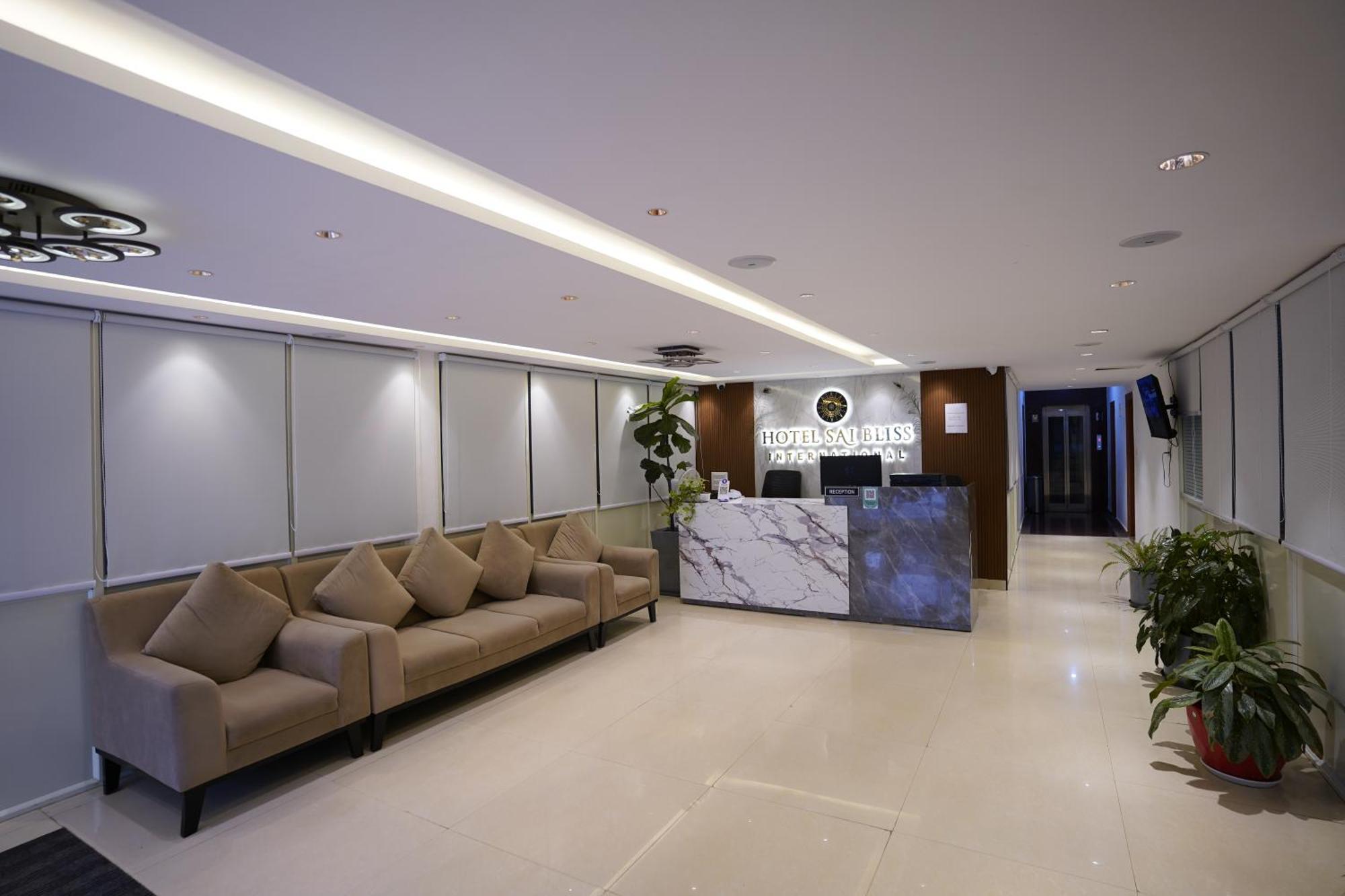 Sai Bliss Residency, Manyata Tech Park Hotel Bangalore Exterior foto