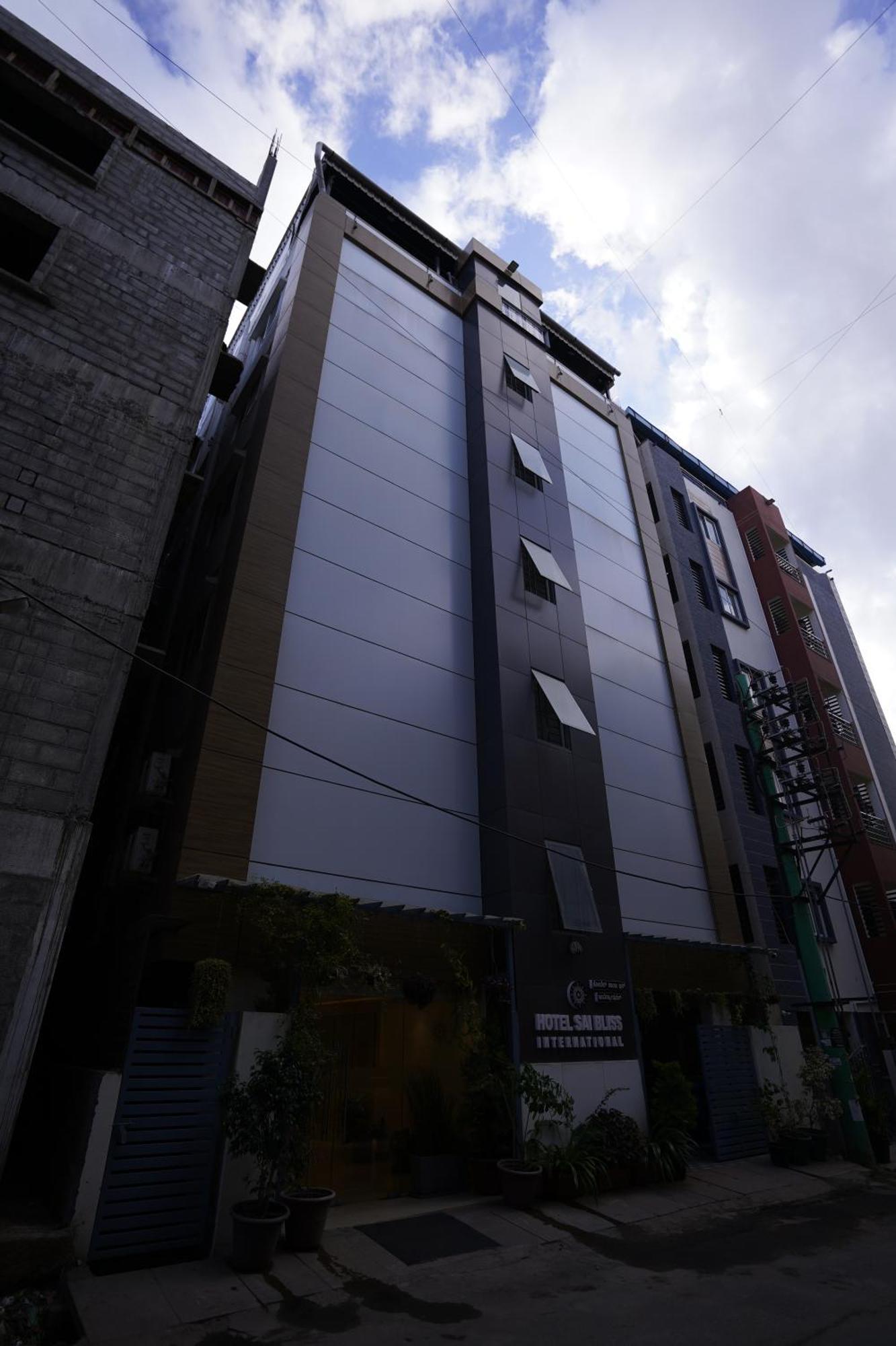 Sai Bliss Residency, Manyata Tech Park Hotel Bangalore Exterior foto