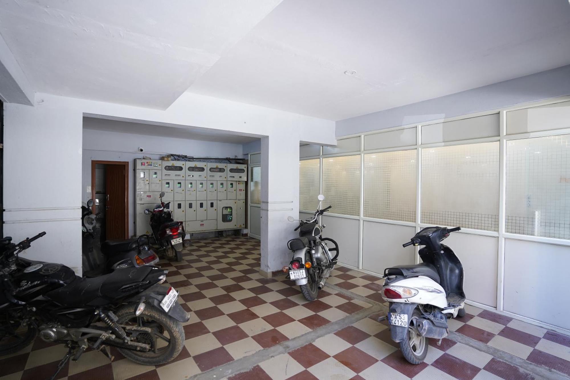 Sai Bliss Residency, Manyata Tech Park Hotel Bangalore Exterior foto
